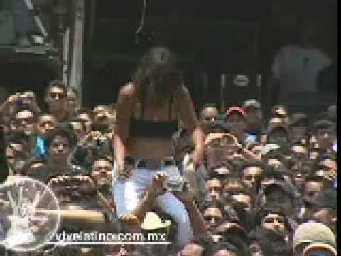 sr. bikini (9) vive latino 2007 - fuera ropa