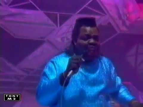 Farley Jackmaster Funk Ft Darryl Pandy ♥  Love Can't Turn Around   [Lifelike mix after orig  intro]