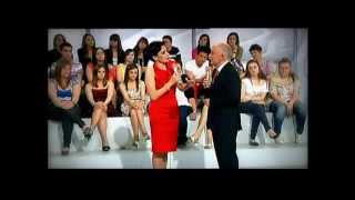 Luz Casal .*2012* &quot;Un Ramo de Rosas&quot; HQ * * * * *