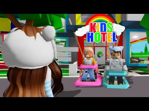 ENTRO DI NASCOSTO IN UN HOTEL SOLO PER BAMBINI SU BROOKHAVEN ROBLOX!