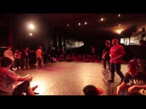 S3T Stylerz vs Stred crew - semifinal battle bboy crews S3T D.C., jun 2012 Slovakia