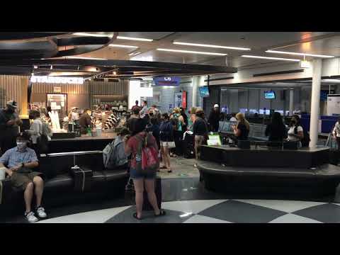 O'Hare Starbucks 2021.06.25