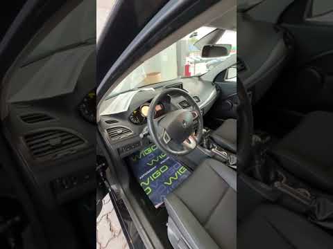 фото renault megane iii рестайлинг 0