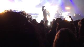 Outside Of Me - Killing Heidi (Live)