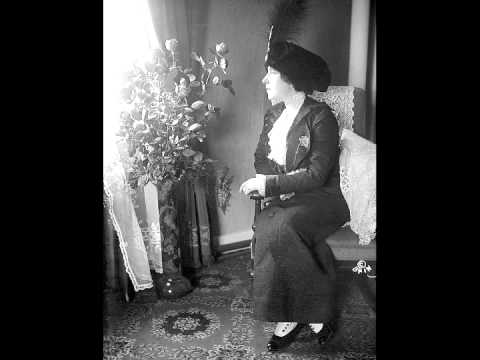 Soprano Lucrezia BORI:  Connais-tu le pays? (1928)