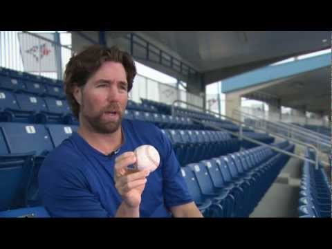 R.A. Dickey shows off the knuckleball