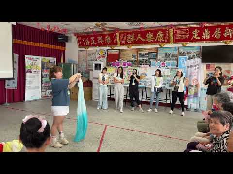 彩雲逐風舞飛揚