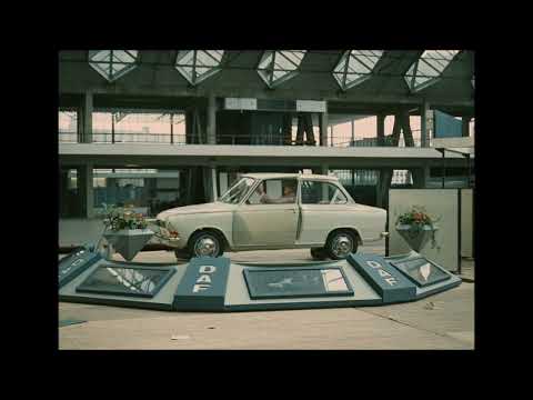 Jacques Tati - French surrealism - DAF scene