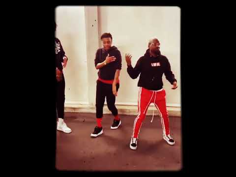 Ntaba2london 😍 look at this way of dancing