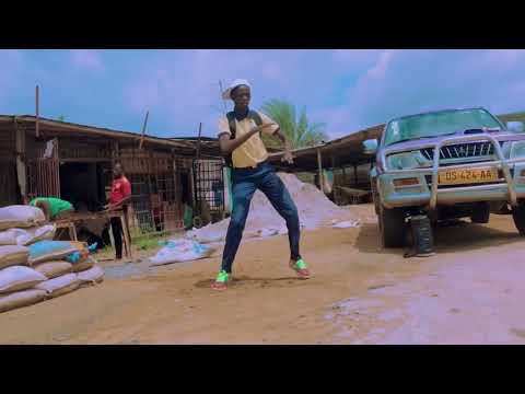 Général itachi les seins tombés