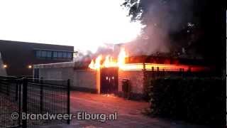 preview picture of video 'Uitslaande brand berging Wimpel Elburg'
