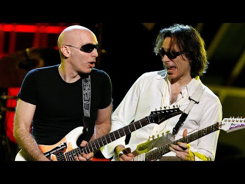 JOE SATRIANI VS STEVE VAI