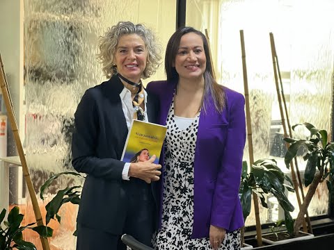 A conversation between Margarita Rosa and Carolina Corcho