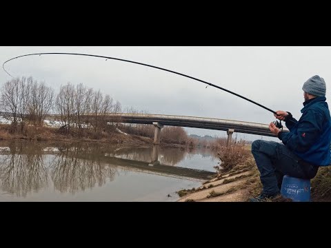 Prvo pecanje u 2025:Skobalj i plotica na meti,plus kako napraviti angel i primamu