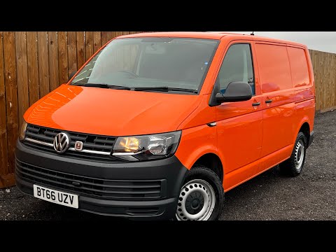 Volkswagen Transporter - BT66 UZV
