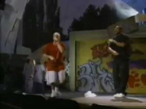 EMINEM - SINAN SAKIC