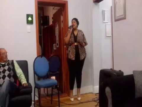 Die Oomblik is Nou by Deonechia Kilowan