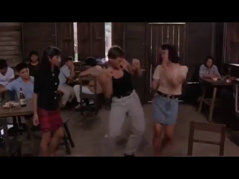 Van Damme bailando Una vaina loca   Fuego