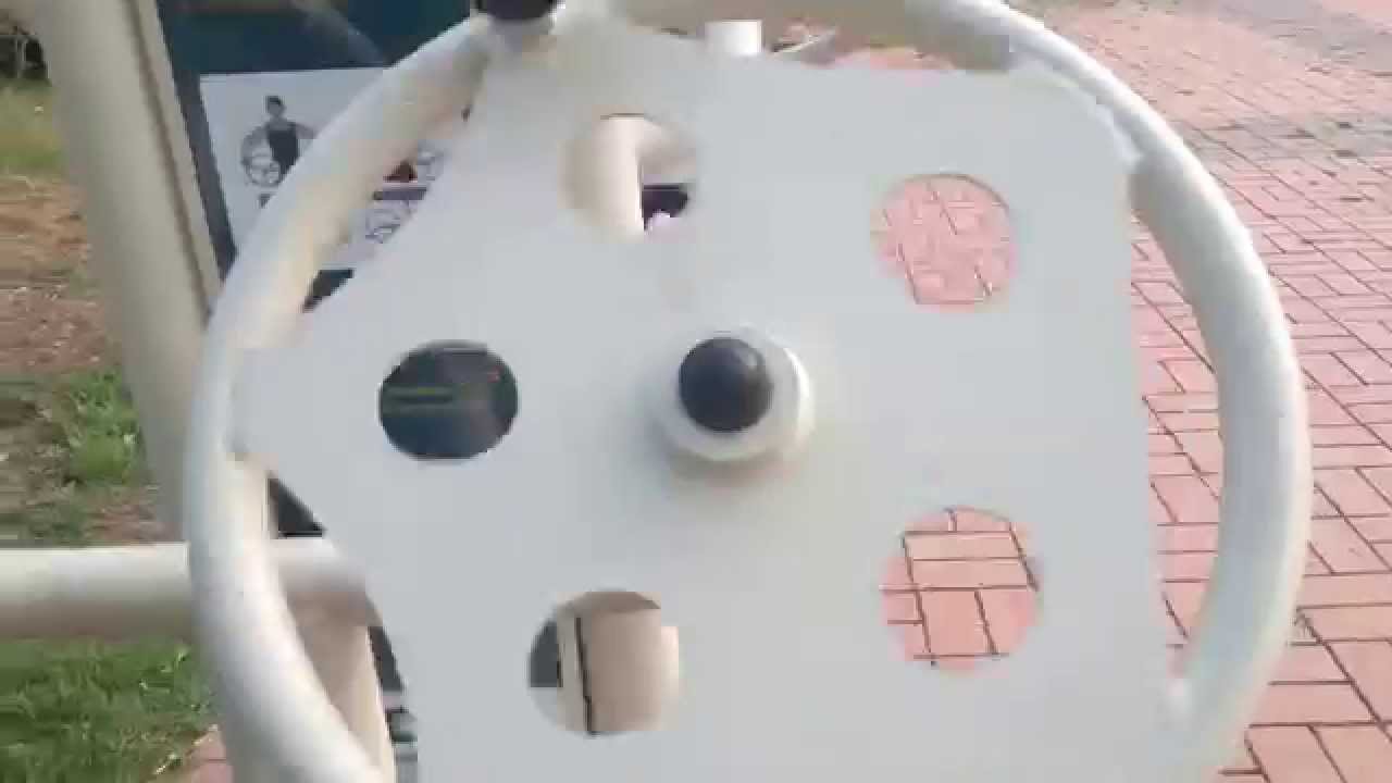 MÁY TẬP QUAY TAY.