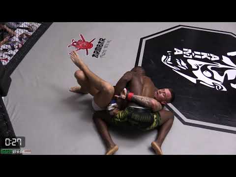 Kenny Mokhonoana vs Niall Brannigan - Akuma FC XV