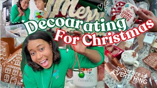 Christmas Decorating Vlog 2025 | putting up tree, gingerbread decorations & holiday cheer!🎄