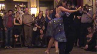 Aoniken Quiroga y Vanessa Fatauros "Volvamos a Empezar" Alfredo de Angelis con Oscar Larroca