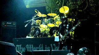Get Back In Line (live in Istanbul) - Motörhead