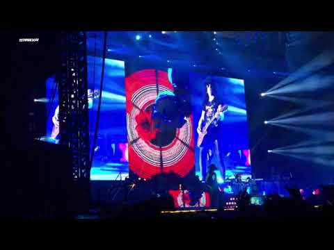 A part of godfather theme slash solo and sweet child o' mine Guns N' Roses Live in Taiwan 2018.11.17