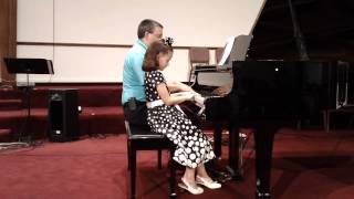 Bethany and Daddy Play "Lightly Row".MP4