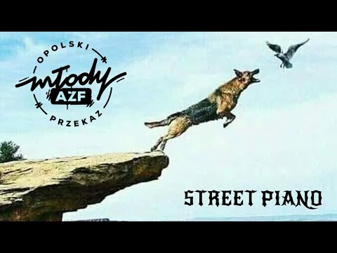 Młody AZF - Street piano