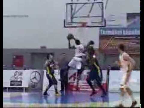 Basketbal Extraliga - Komárno-Svit