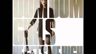 Wrong Feels Right - Dum Dum Girls (He Gets Me High EP) [HQ]
