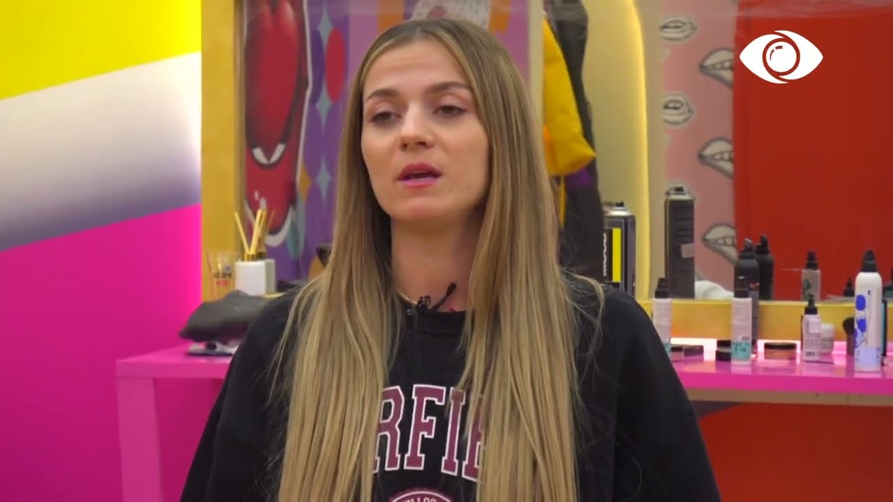 Nita bën prova për këngën