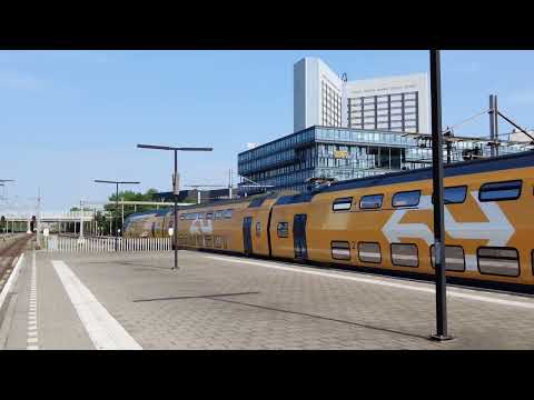 Amsterdam Sloterdijk Station: Fast Trains in 4K