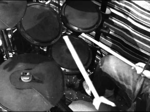 A Rock/Metal linear fill idea drum lesson #metal #rock #drums #heavymetal #youtube #music 