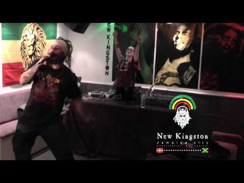 Fly Katanah & Sista Ayah Selektah Gimme Di Ganjah