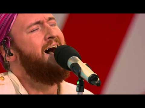 THE MONIKER "Holy" (acoustic with Strings @ SVT Webb-allsången July 2011)