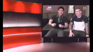 The Voice 2015 Blind Audition - Meghan Linsey: "Love Hurts"