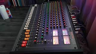 Video thumbnail for Console tascam M-216 "16 channels vintage audio crazy Eugène by Eugene Dinelle