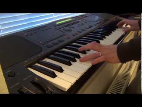 Muumimusiikkia syntikalla - Pikku Myy korissa