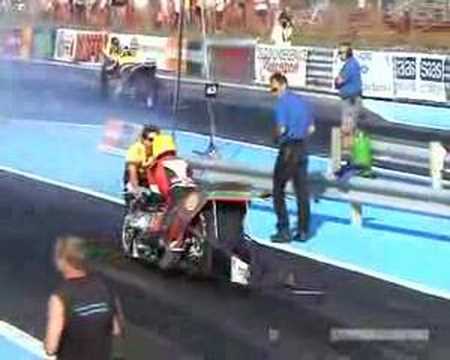 Top fuel bikes: Dahl vs Koedam, Gardemoen 2004, 6.2 sbs!