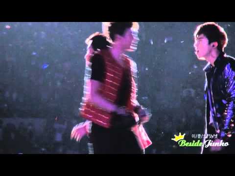 [Fancam] 111022 Junho 2PM Hyundai I-Festa - Cute Moment 2