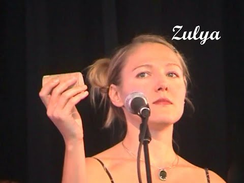 Zulya Kamalova  live  at the  Woodford festival / Australia  2004