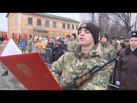 Навабранцы вайсковай часці 5525 прынеслі прысягу на вернасць Беларусі і народу видео