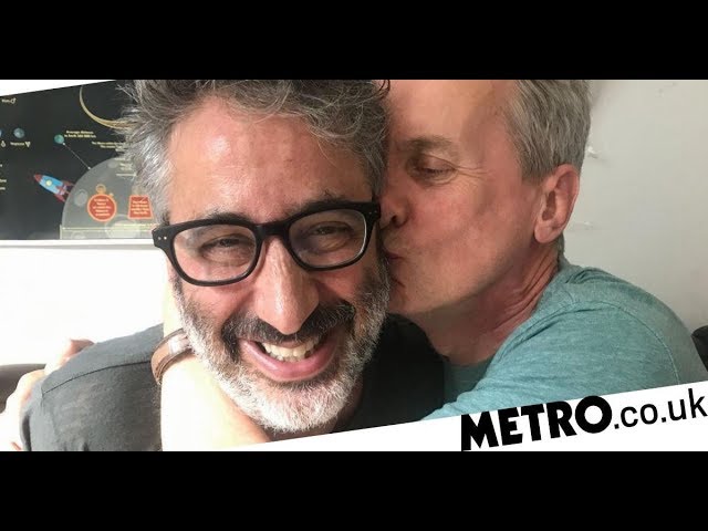 Video Pronunciation of Baddiel in English