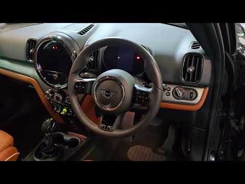 MINI COUNTRYMAN S E All4 Exclusive (plug IN Hybri - Image 2