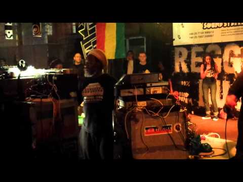CHANNEL ONE ▶️ Sun I Tafari at REGGAEBUS NIGHT#7 2014
