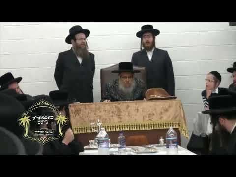 Satmar Rebbe R' Aharon At Hachnosas Sefer Torah In Yeshiva Adar II 5782  - Nigunei Hisorerus