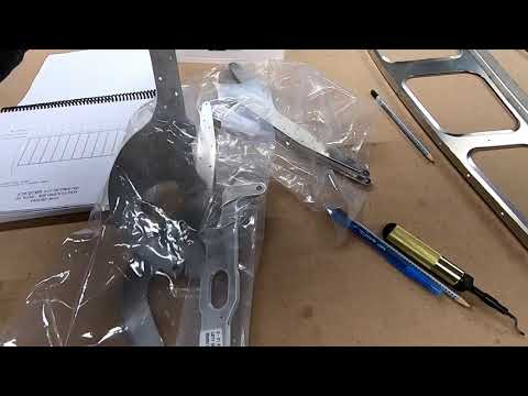 RANS S-21 (011) Hauptflügel-Landescheinwerfer und innere Strukturbaugruppe