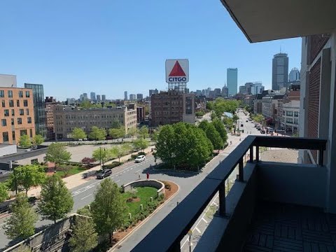 Kenmore Towers 850 s.f. 1-Bed with Garage Parking + Balcony